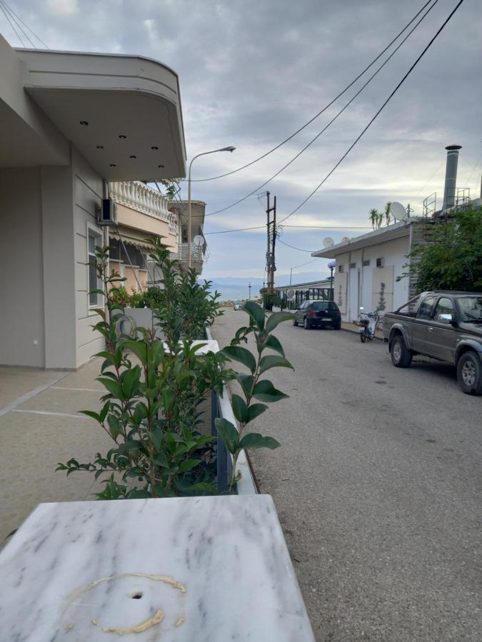 Konnie Seaside House 1 * Diakopto